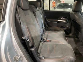 Mercedes-Benz EQB Urban Edition