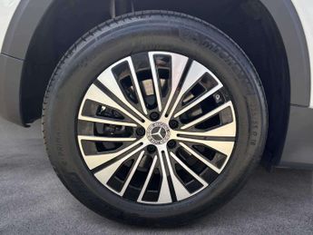 Mercedes-Benz EQB Sport Executive