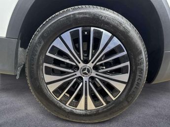 Mercedes-Benz EQB Sport Executive