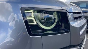 Land Rover Defender X-Dynamic HSE