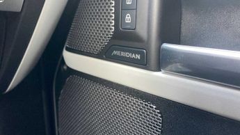 Land Rover Defender X-Dynamic HSE