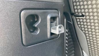 Land Rover Defender X-Dynamic HSE