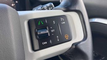 Land Rover Defender X-Dynamic HSE