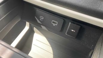 Land Rover Defender X-Dynamic HSE