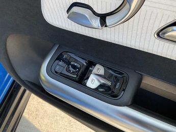 Mercedes-Benz Cla AMG Line Premium Edition