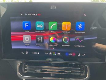 Mercedes-Benz Cla AMG Line Premium Edition