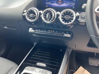 Mercedes-Benz EQA Sport Executive