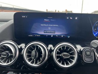 Mercedes-Benz EQA Sport Executive