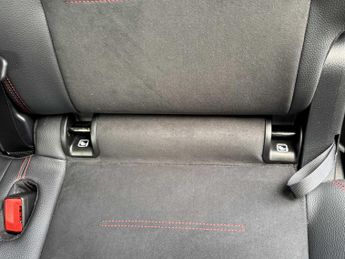 Mercedes-Benz EQB Urban Edition