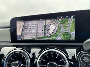 Mercedes-Benz EQB Urban Edition