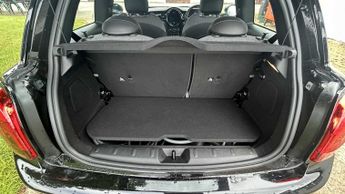 MINI Hatchback Cooper S Level 2