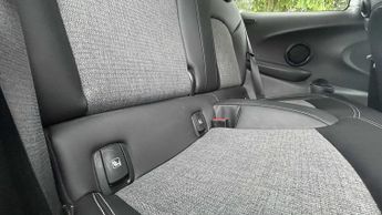 MINI Hatchback Cooper S Level 2