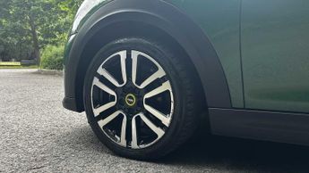 MINI Hatchback Cooper S Level 2