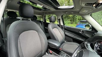 MINI Hatchback Cooper S Level 2