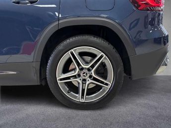 Mercedes-Benz GLB AMG Line