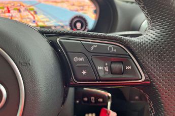 Audi Q2 SQ2 Black Edition