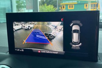 Audi Q2 SQ2 Black Edition