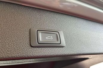 Audi Q2 SQ2 Black Edition