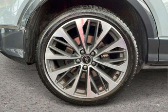 Audi Q2 SQ2 Black Edition