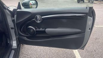MINI Hatchback Cooper S Level 3