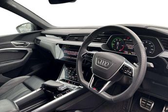 Audi Q8 Black Edition