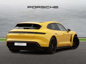Porsche Taycan 