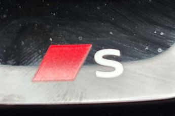 Audi Q3 S Line