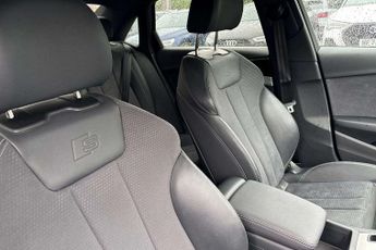 Audi A4 S Line
