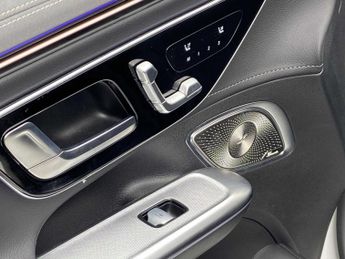 Mercedes-Benz EQE AMG Line Night Edition