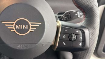 MINI Cooper E Sport