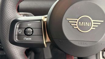 MINI Cooper SE Sport