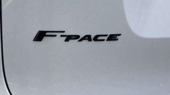 Jaguar F-PACE R-Dynamic Black