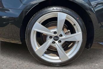 Audi A4 S Line