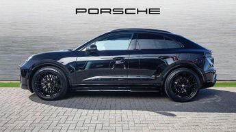 Porsche Macan Electric 