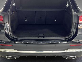 Mercedes-Benz GLA AMG Line