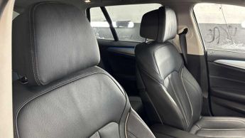 BMW 5 Series SE