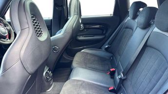 MINI Clubman John Cooper Works
