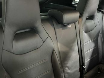 Mercedes-Benz Cla AMG Line