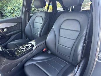 Mercedes-Benz GLC AMG Line
