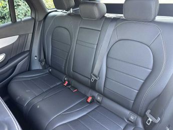 Mercedes-Benz GLC AMG Line