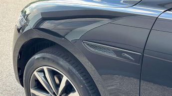 Jaguar F-PACE R-Dynamic SE Black