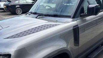 Land Rover Defender HSE
