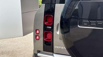 Land Rover Defender HSE