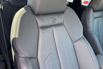 Audi Q4 S Line