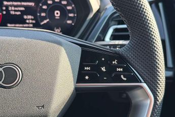 Audi Q4 S Line