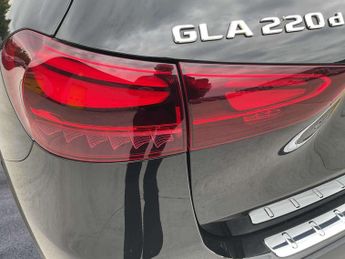 Mercedes-Benz GLA AMG Line