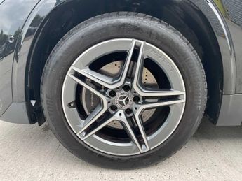 Mercedes-Benz GLA AMG Line