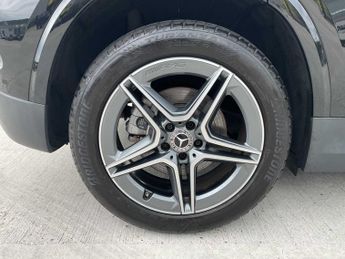 Mercedes-Benz GLA AMG Line