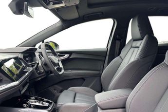 Audi Q4 Black Edition