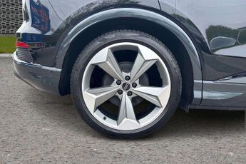 Audi Q4 Black Edition